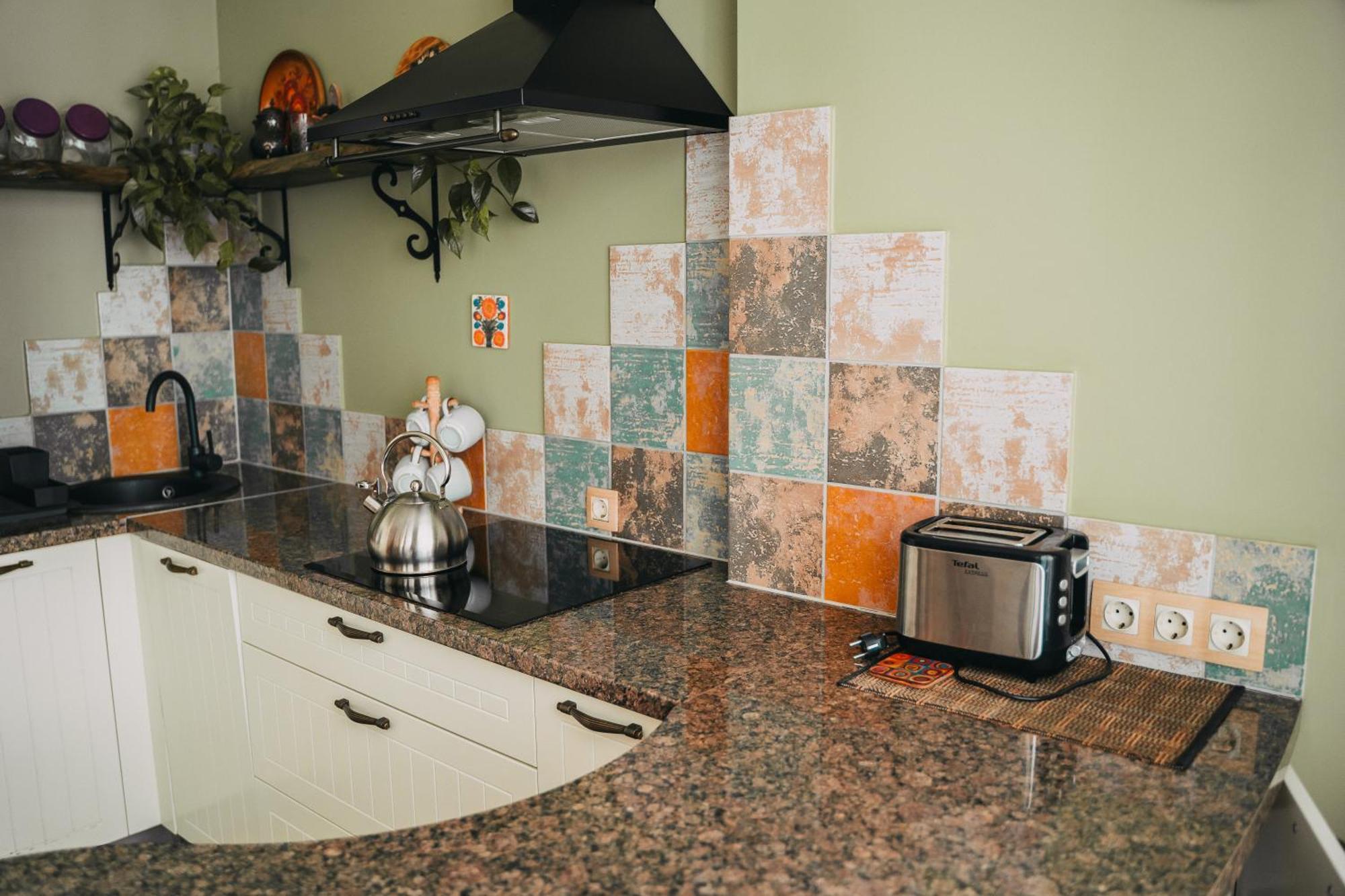 Family Apartment In Riga Center And Free Parking Екстериор снимка